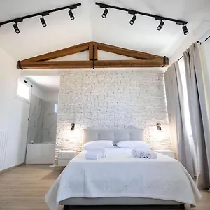 Mangano Guest house